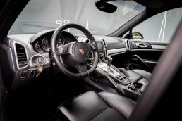 PORSCHE CAYENNE DIESEL