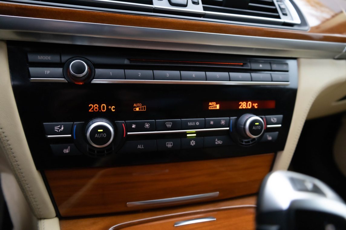 BMW 740