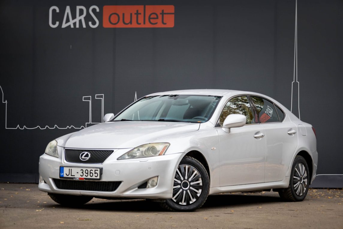LEXUS IS 220