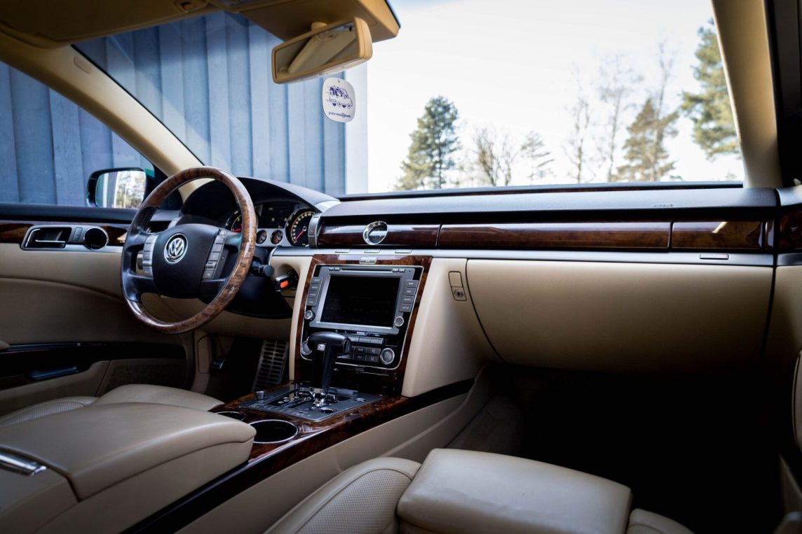 VW PHAETON