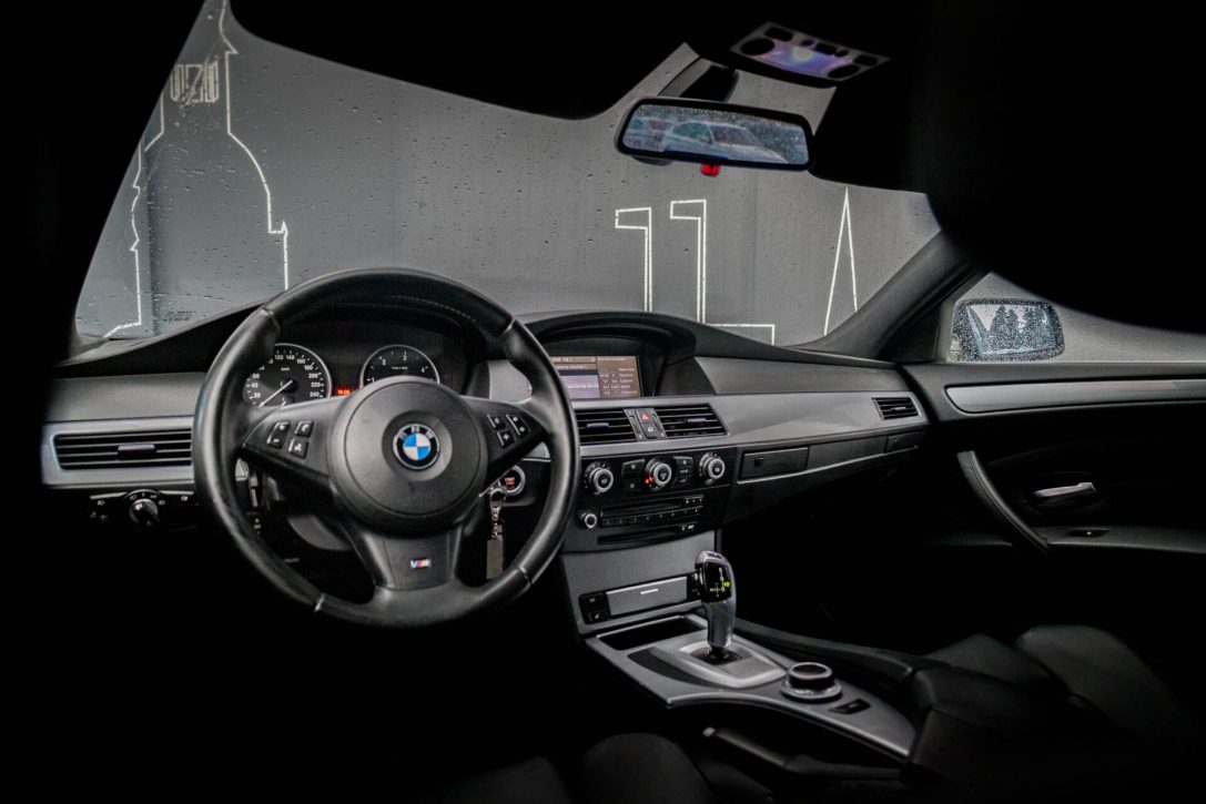 BMW 525