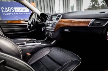 MERCEDES BENZ ML 350