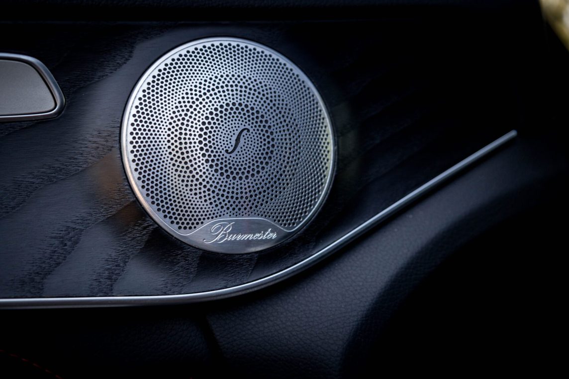 MERCEDES BENZ C220