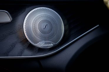 MERCEDES BENZ C220