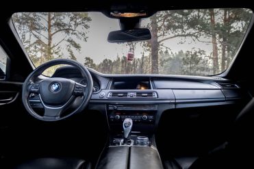 BMW 740