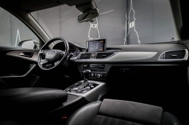 AUDI A6 LIMOUSINE