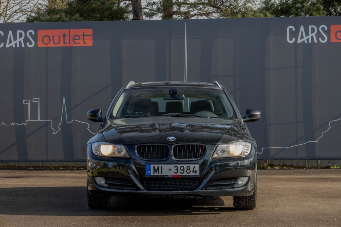 BMW 320