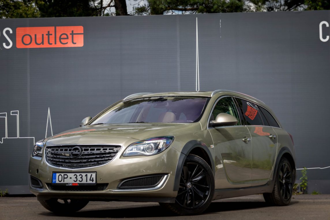 OPEL INSIGNIA SPORTS TOURER SW