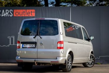 VW CARAVELLE