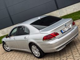 BMW 730