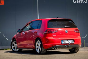 VW GOLF