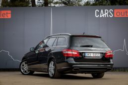 MERCEDES BENZ E350