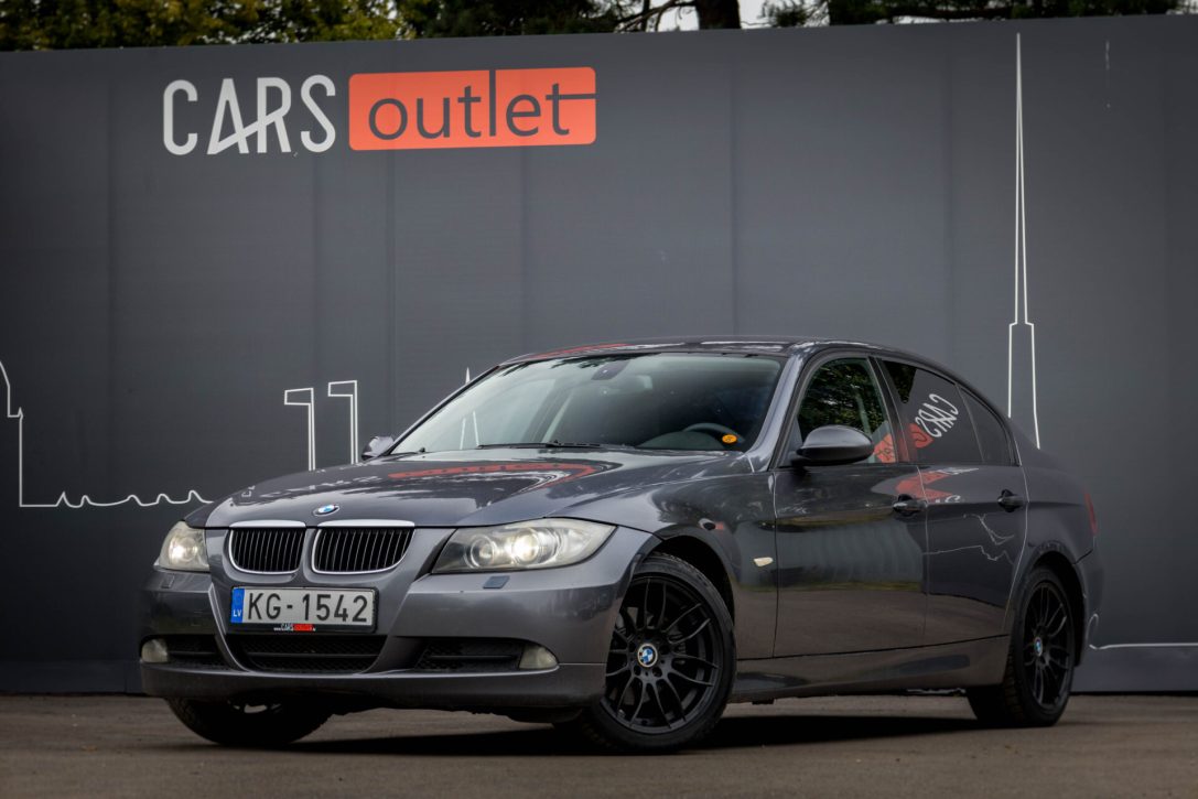BMW 320