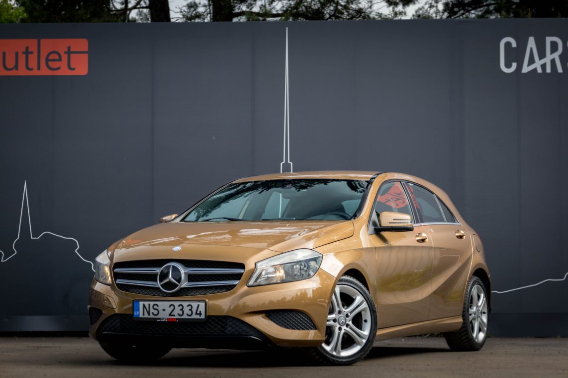 MERCEDES BENZ A180