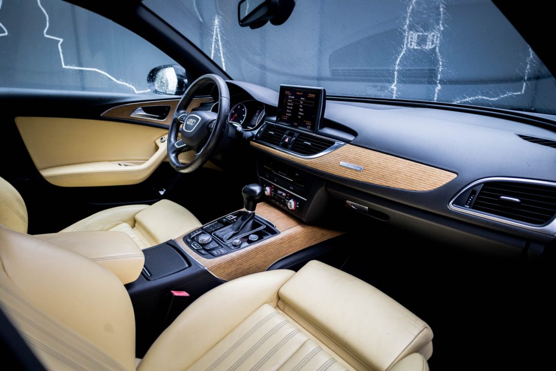 AUDI A6 LIMOUSINE