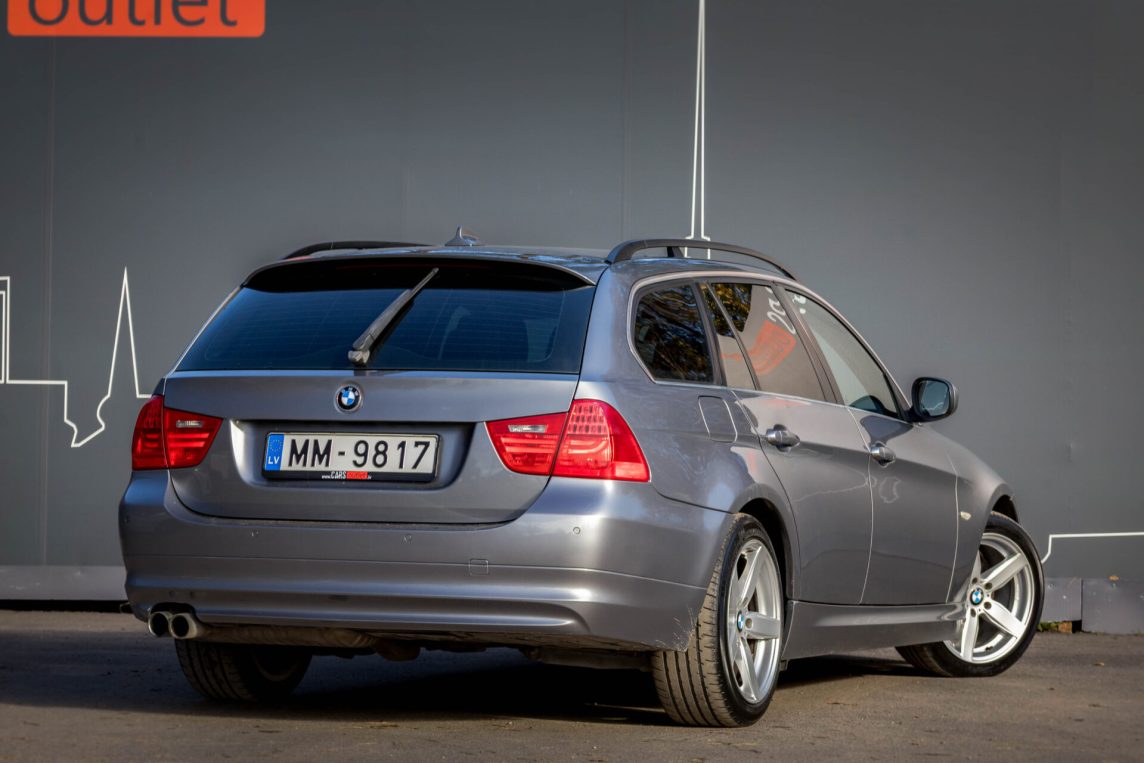 BMW 325