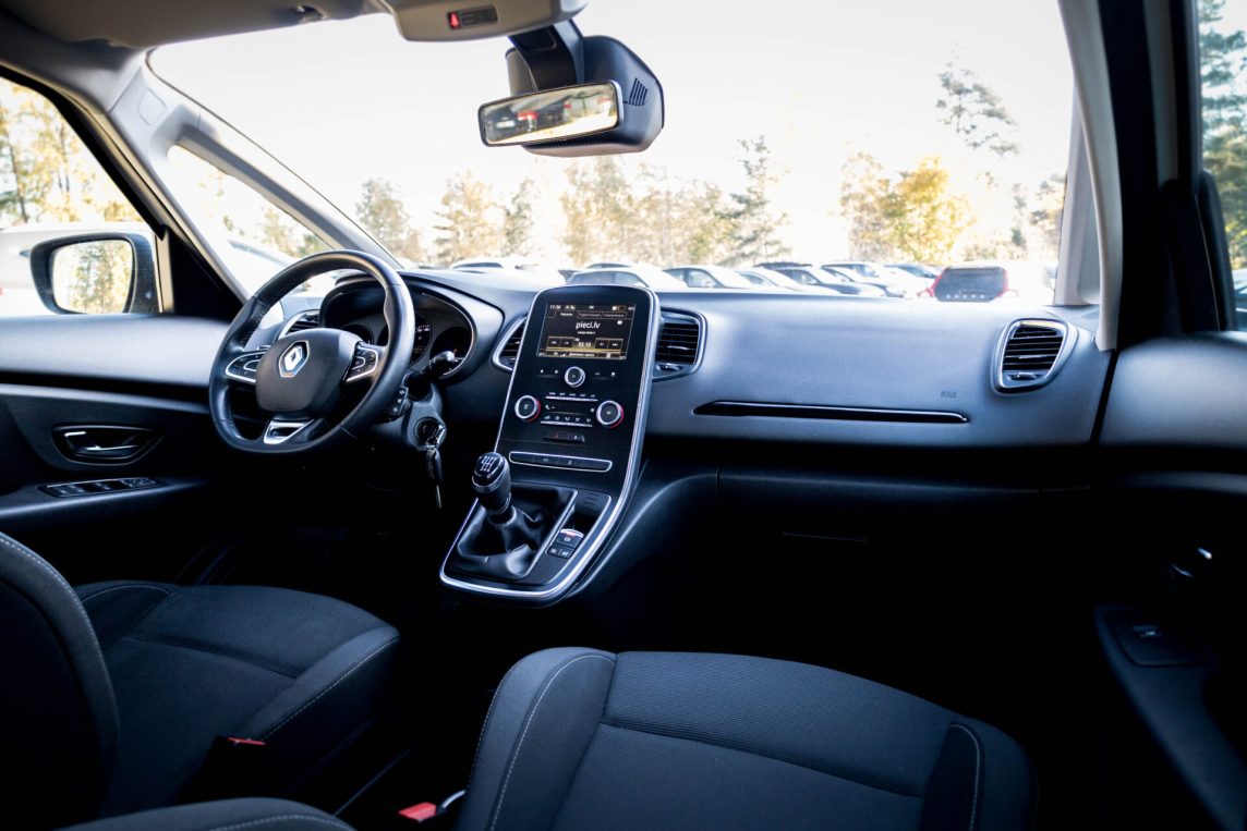 RENAULT SCENIC