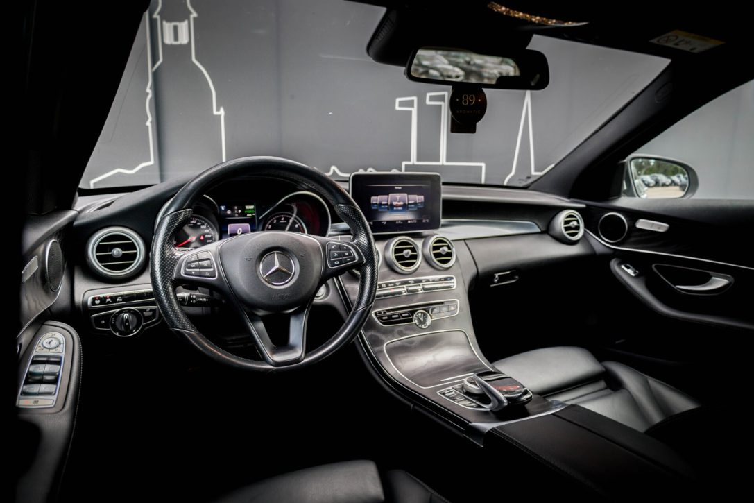 MERCEDES BENZ C350 E