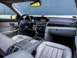 MERCEDES BENZ E220