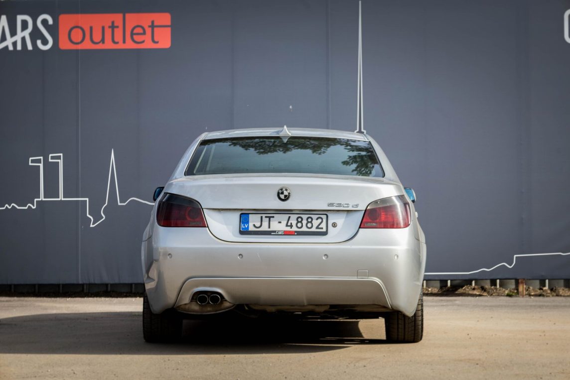 BMW 530