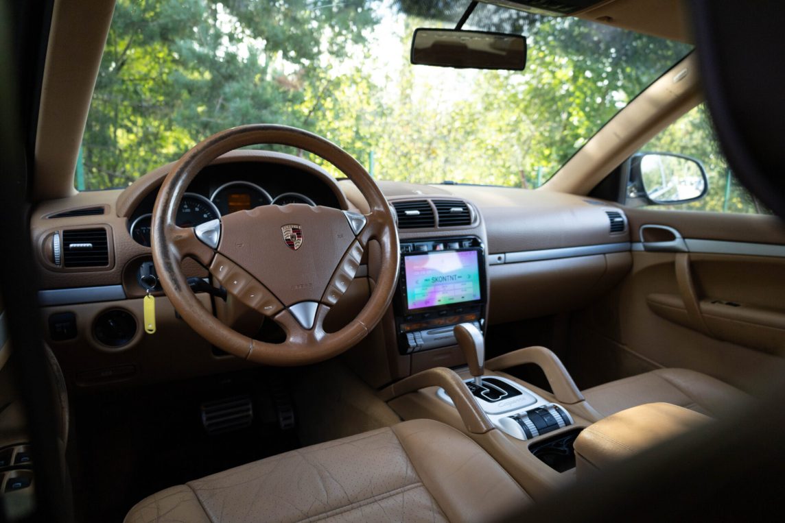 PORSCHE CAYENNE S