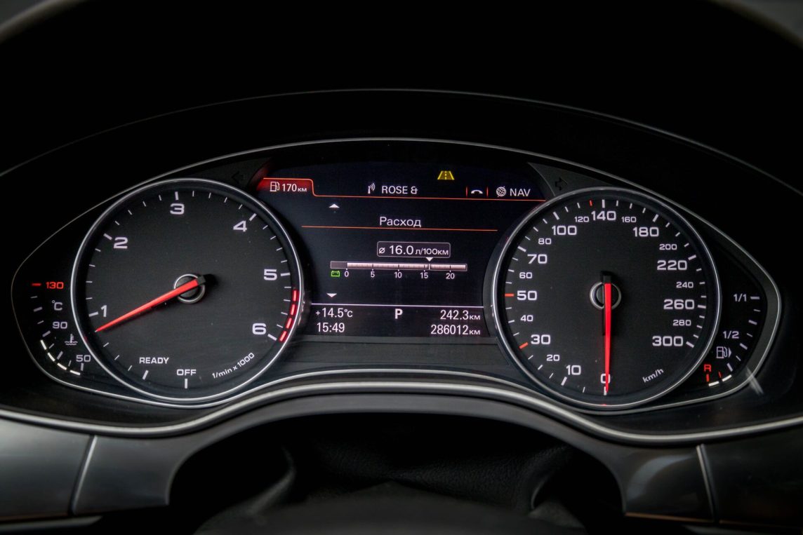 AUDI A6 AVANT