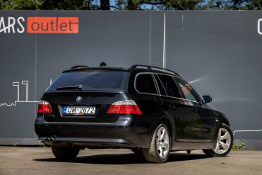 BMW 525
