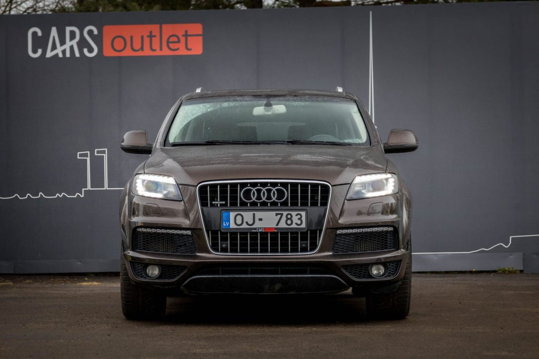 AUDI Q7
