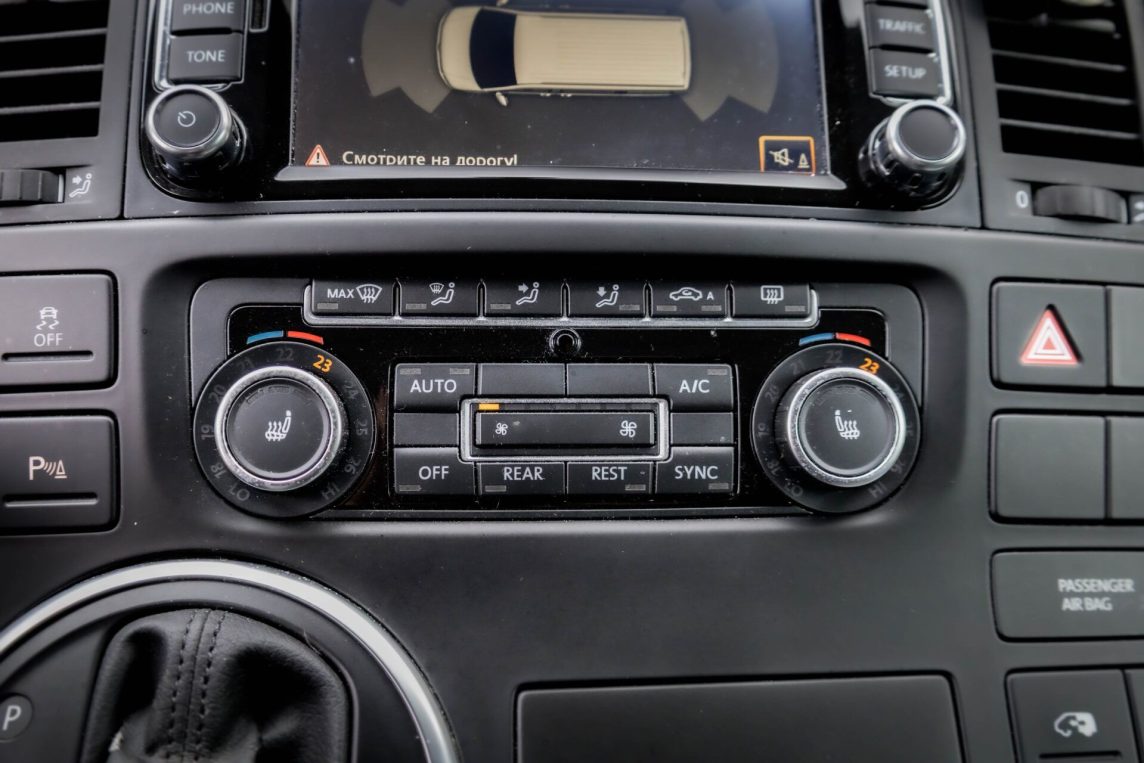 VW MULTIVAN