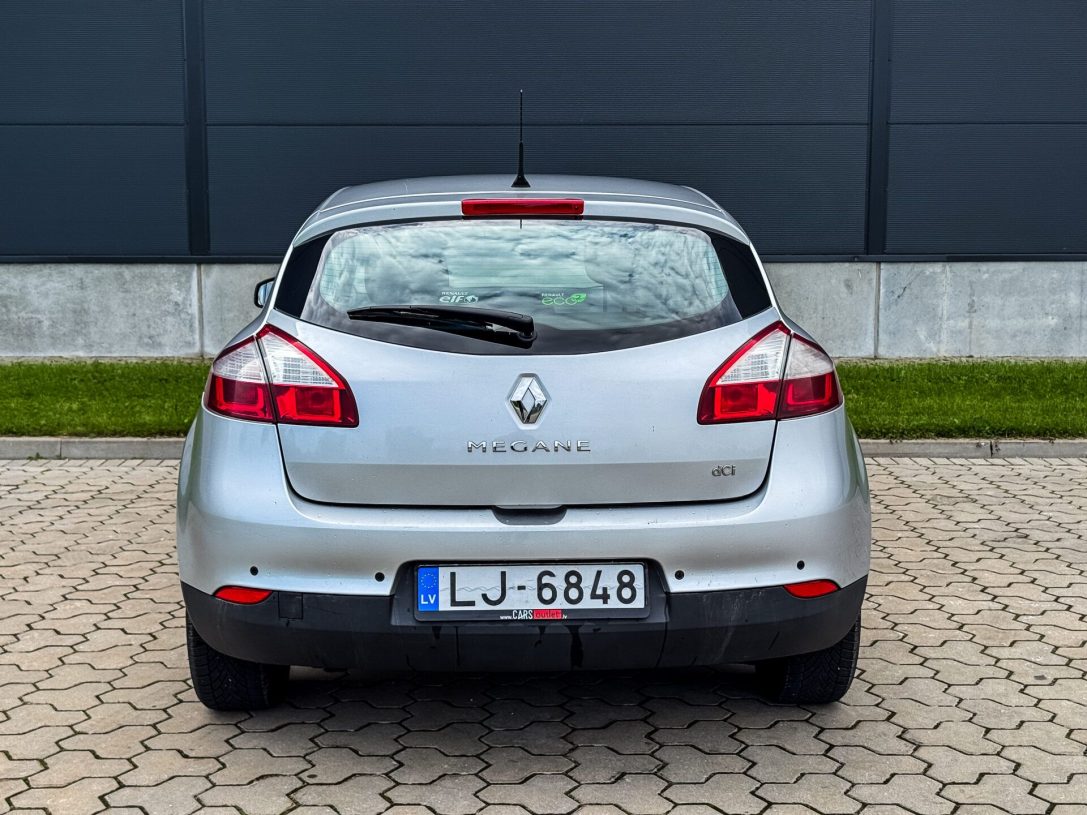 RENAULT MEGANE