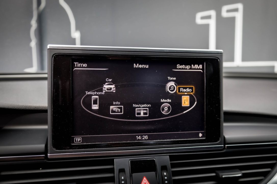 AUDI A6 LIMOUSINE