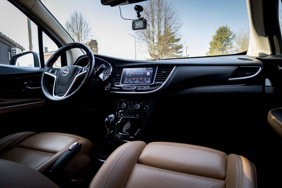 OPEL MOKKA X