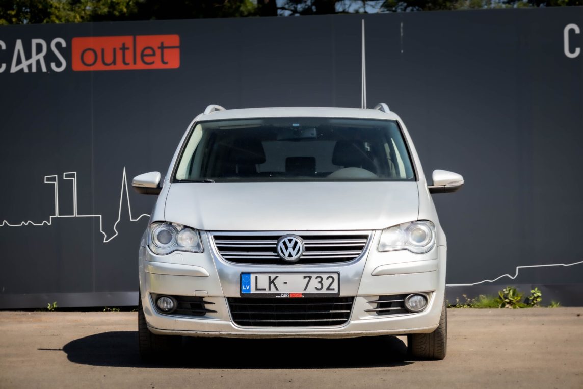 VW TOURAN