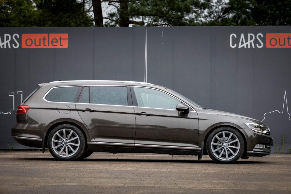 VW PASSAT