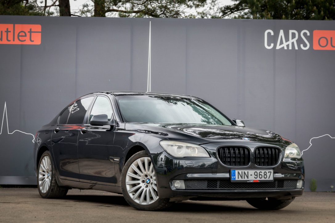 BMW 730