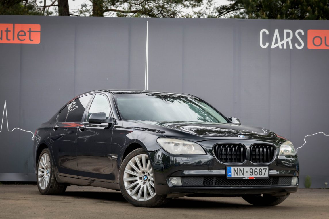 BMW 730