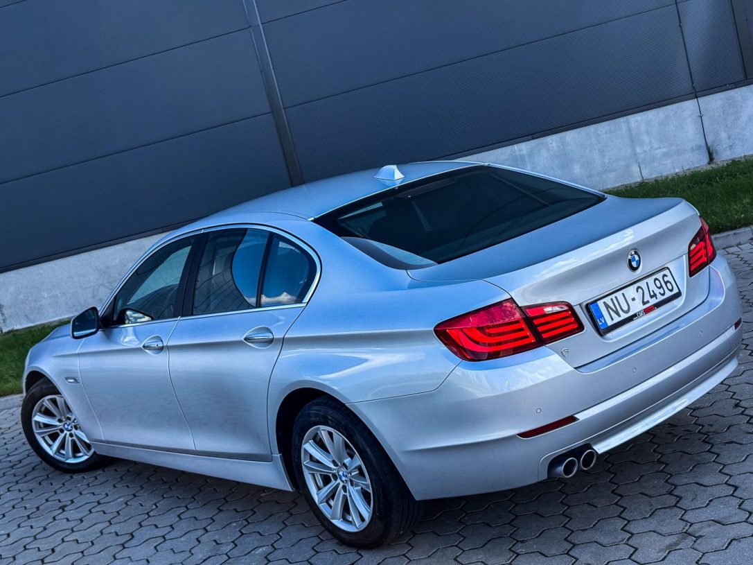 BMW 525