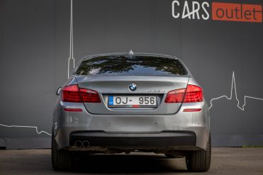 BMW 525