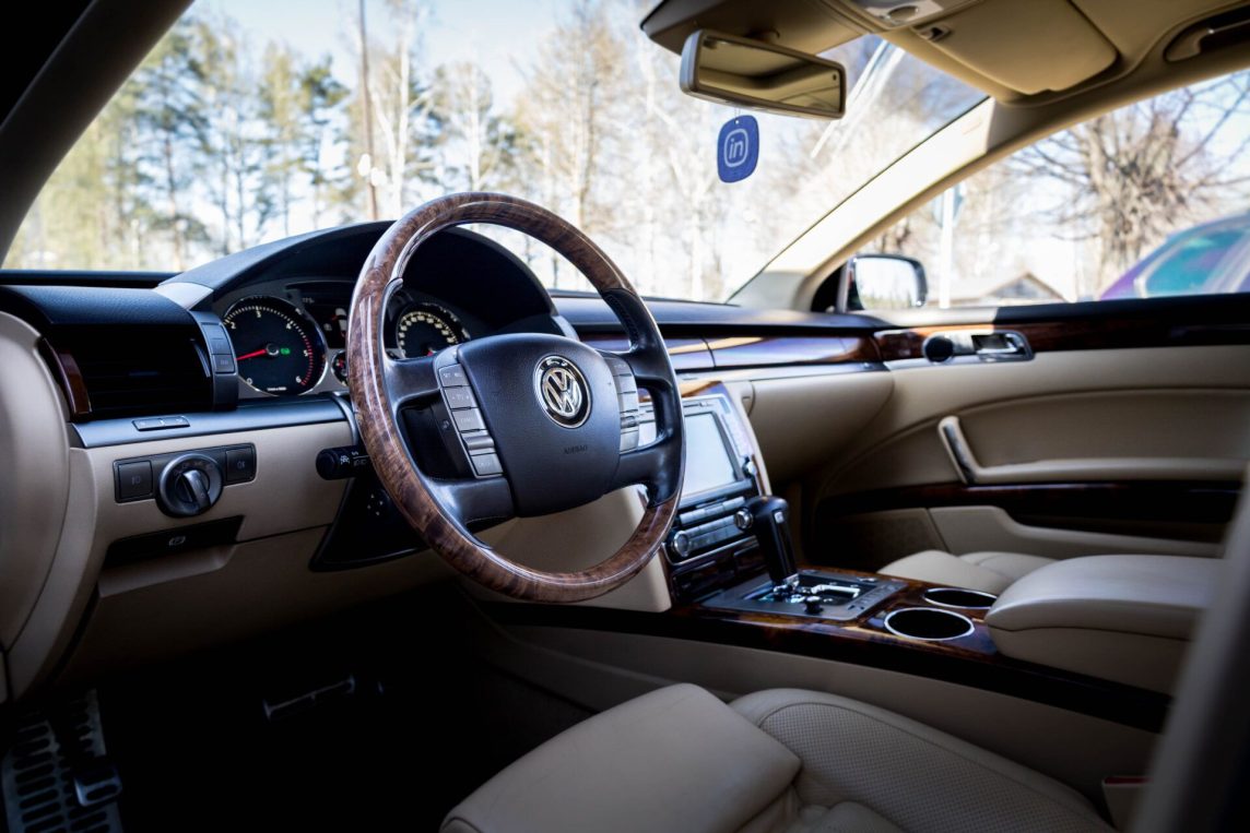 VW PHAETON
