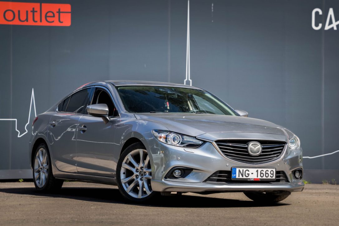 MAZDA 6